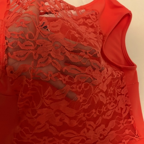 SOPRANO New vibrant colour Peplum dress - Picture 3 of 5